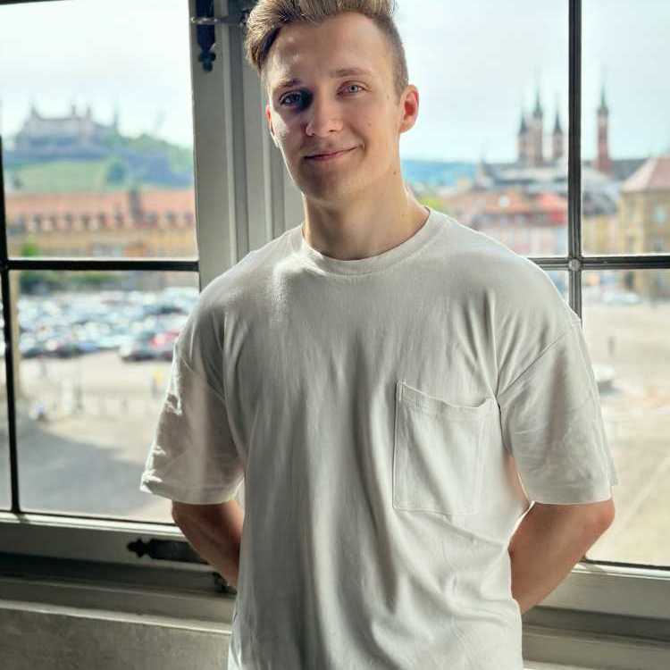 Dmytro Lopatin